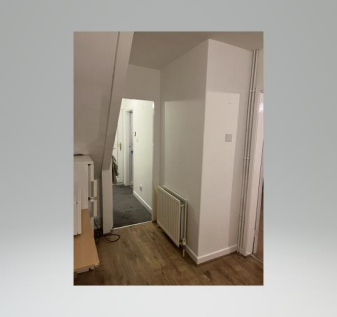 Kitchen hallway.png