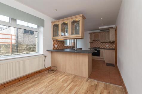 12 - 19 North Royd HX4 0AH.jpg