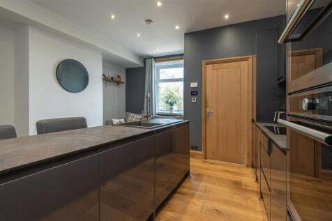 Lounge/Kitchen