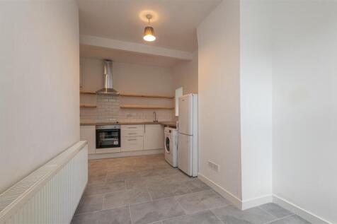 19 - 12A Eldroth Road HX1 3BA.jpg