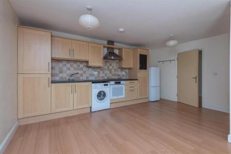 Lounge/Kitchen