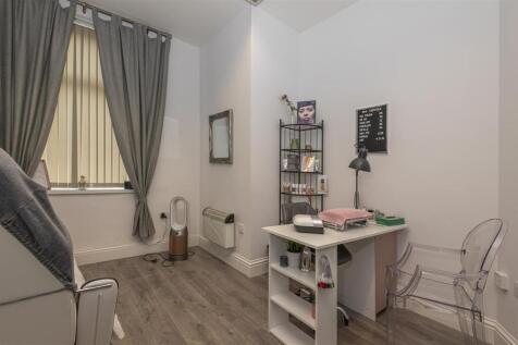 Front Treatment Room