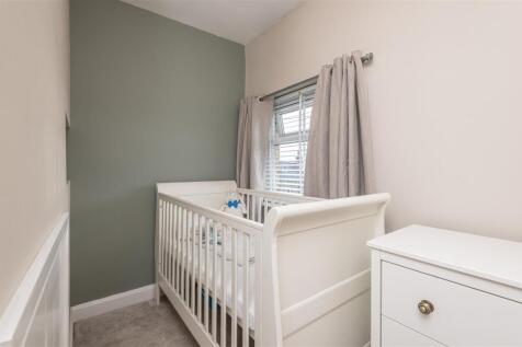 29 - 6 Lindwell Grove HX4 8AT.jpg