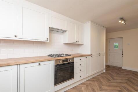 22 - 35 Hall Bower HD4 6RR.jpg