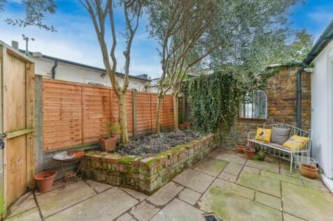 Property Image 25