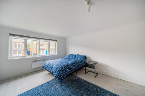 1361100-5-68f2108...