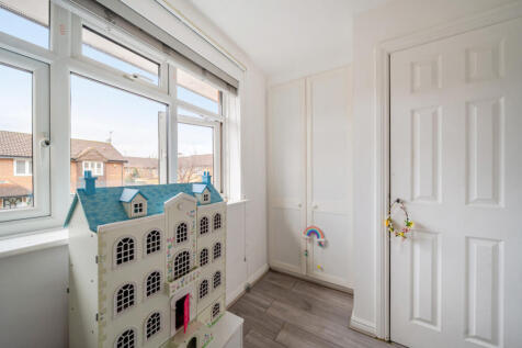 1384301-2-6924319...