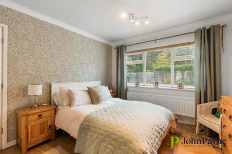 Bedroom (Front)