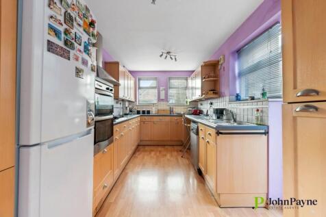 Fitted Kitchen
