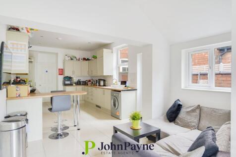 Fitted Kitchen