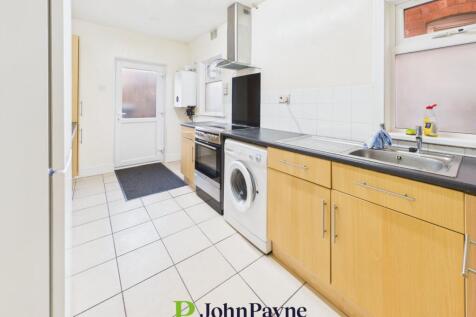 Fitted Kitchen