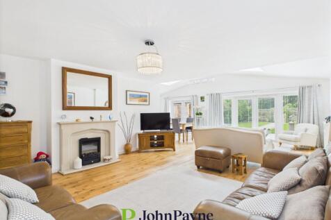 Dining/Living Room