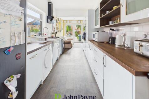 Fitted Kitchen