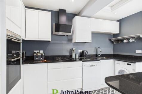 Fitted Kitchen