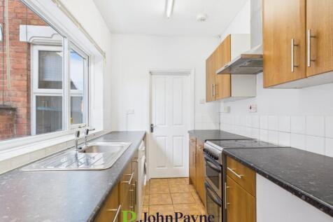 Fitted Kitchen