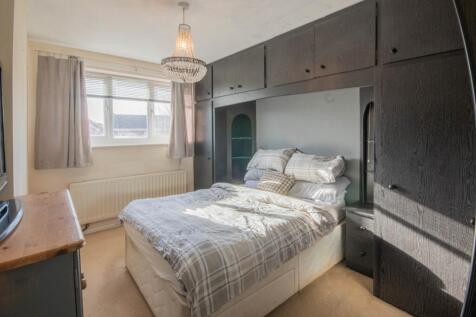 Bedroom 1-1