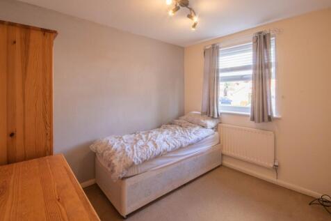 Bedroom 2-1
