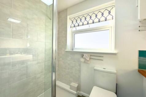 ShowerRoom1