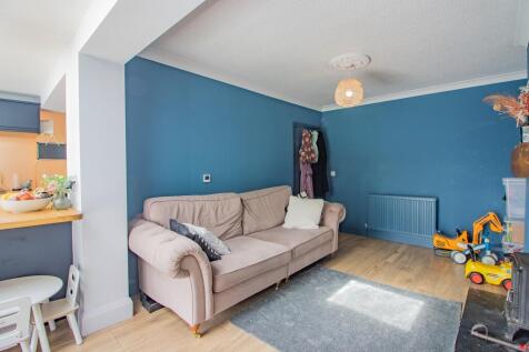 FamilyRoom (1)