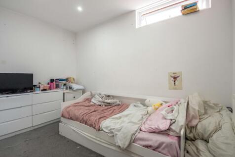 Ingleby-05