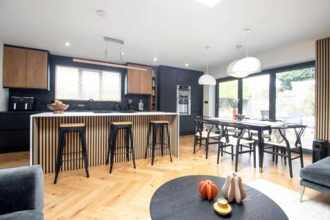 Kitchen-Area_
