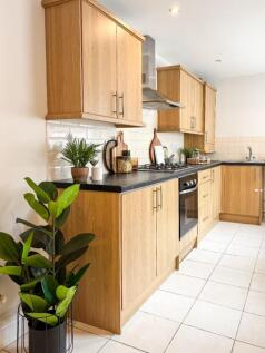 Ashbourne_6105.JPG