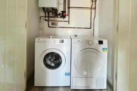 4b83a023-WhatsApp 20Image 202025-11-06 20at 2013.4