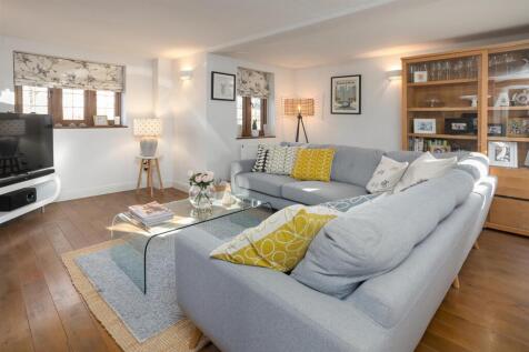 Redfern Cottage, 74 Station Road, Broughton Astley