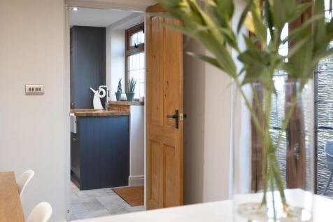 Redfern Cottage, 74 Station Road, Broughton Astley