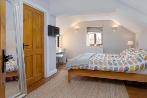 Redfern Cottage, 74 Station Road, Broughton Astley
