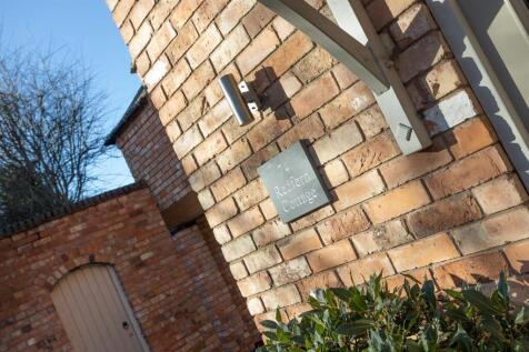 Redfern Cottage, 74 Station Road, Broughton Astley
