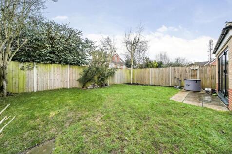 9 Azalea Close, Lutterworth