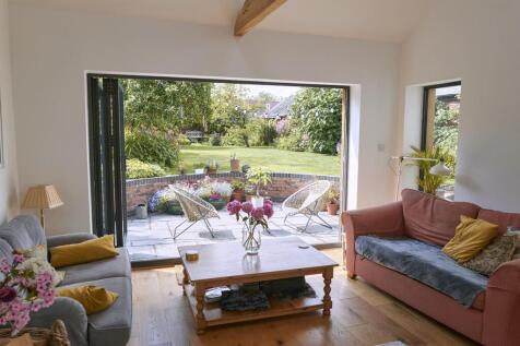 Old Hall Farm, Leire