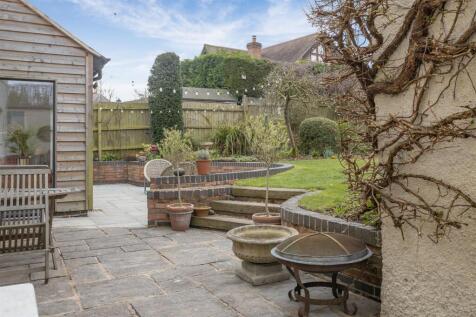 Old Hall Farm, Leire