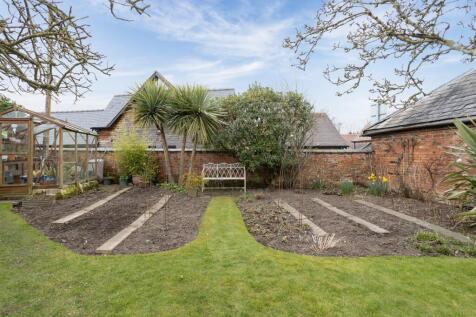 Old Hall Farm, Leire