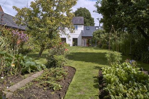 Old Hall Farm, Leire