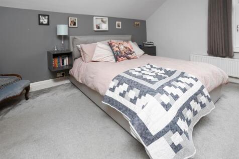5 New Street. Lutterworth