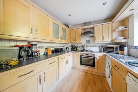 2 Burton Close, Lutterworth