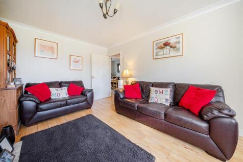 2 Burton Close, Lutterworth