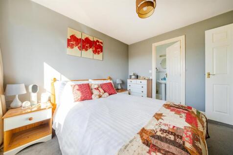 2 Burton Close, Lutterworth