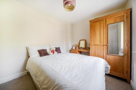 2 Burton Close, Lutterworth