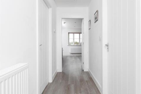 12 Foxglove Drive