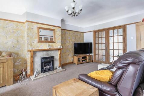 54 Outlands, Hinckley