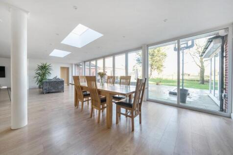 Ravendale House, Swinford