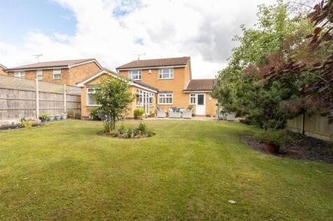 33 Cunningham Drive