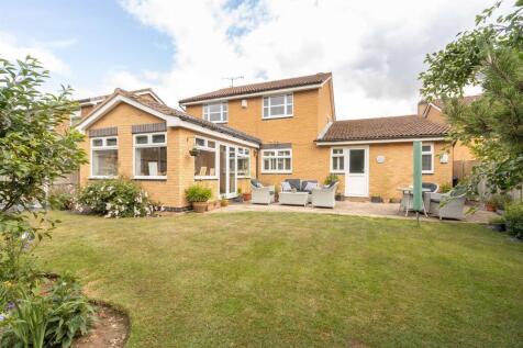 33 Cunningham Drive