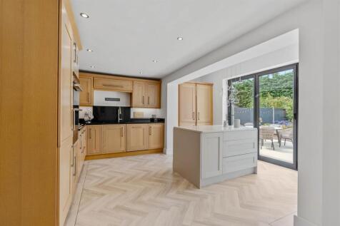 60 Harecroft Crescent, Sapcote