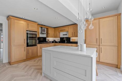 60 Harecroft Crescent, Sapcote