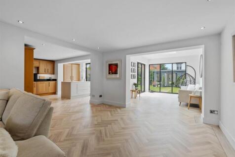 60 Harecroft Crescent, Sapcote