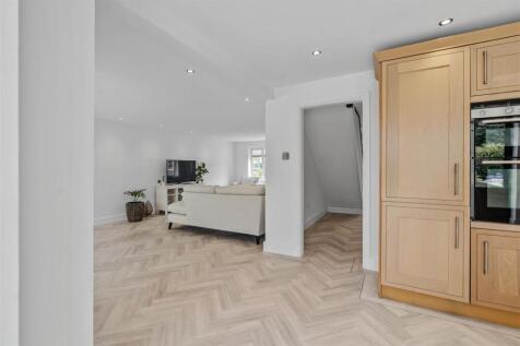 60 Harecroft Crescent, Sapcote